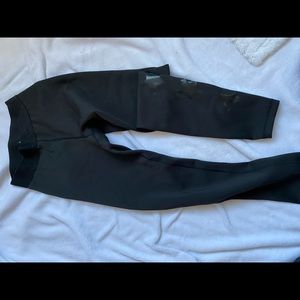 Kendall and Kylie black activewear leggings